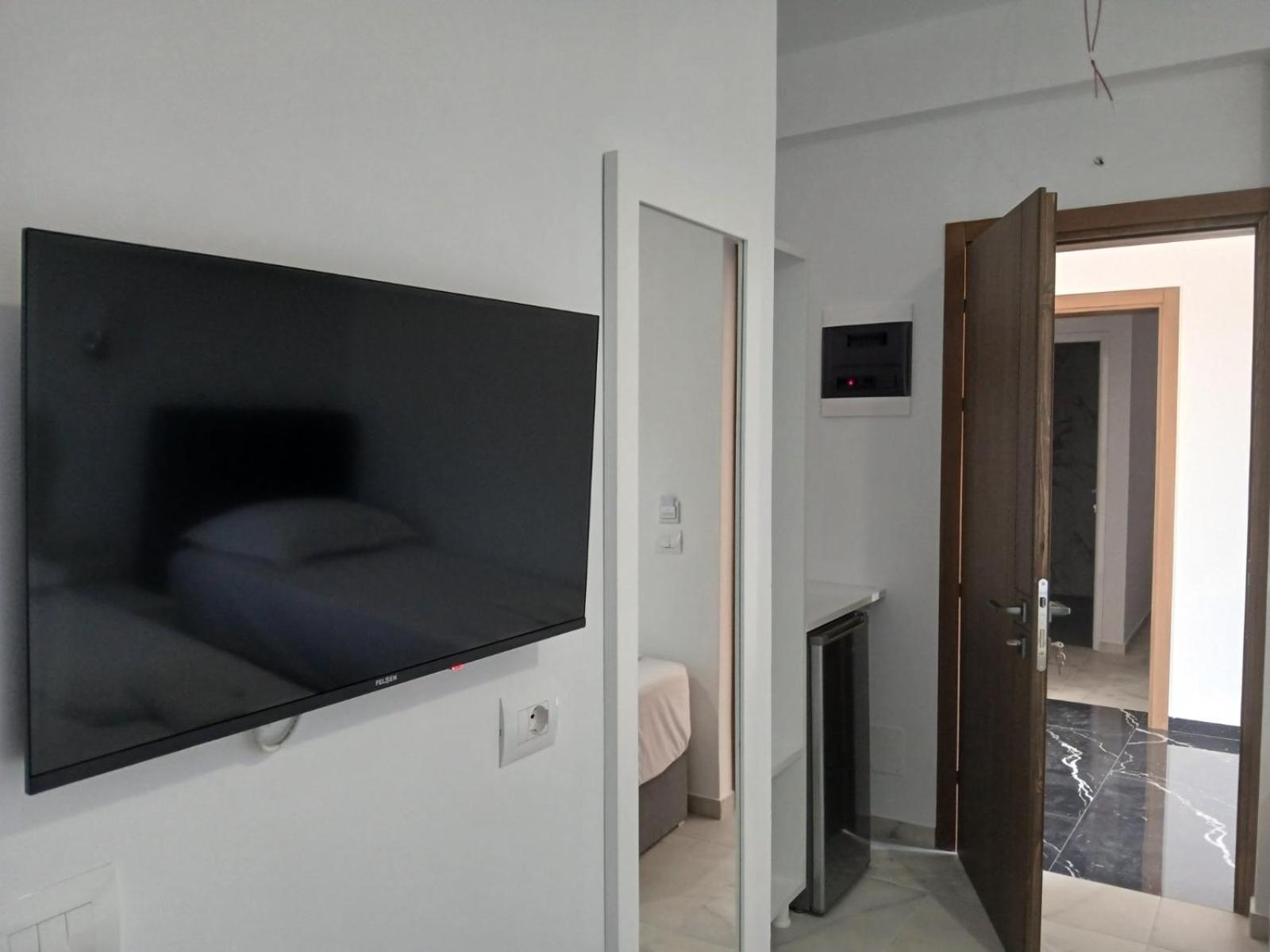 Eribela Hotel *